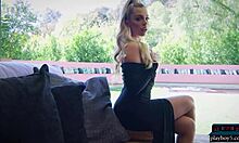 La sexy Allie Nicole muestra su cuerpo natural en un video en solitario. ¡No te pierdas esta belleza natural y emocionante!